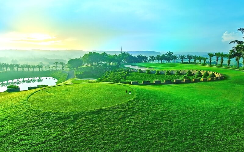 Play golf at Long Thanh Golf Club