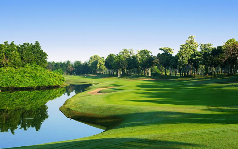 Play golf at Lam Luk Ka Country Club - East Course