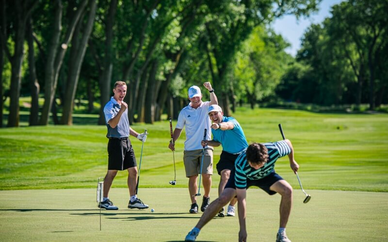 Benefits of corporate golf events