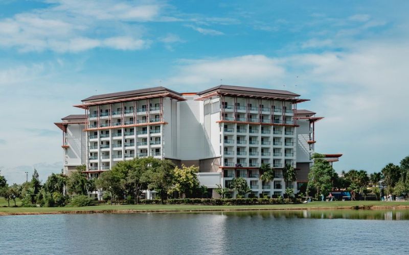 Hilton Bangkok Suvarnabhumi Golf Resort & Spa