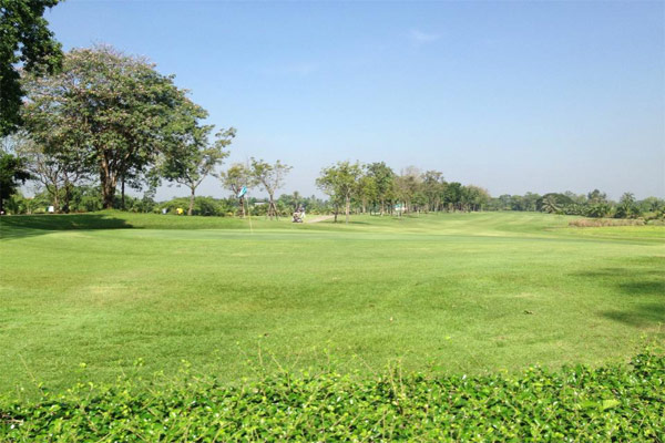 Krisda City Golf Hills in Bangkok, Thailand - GolfLux