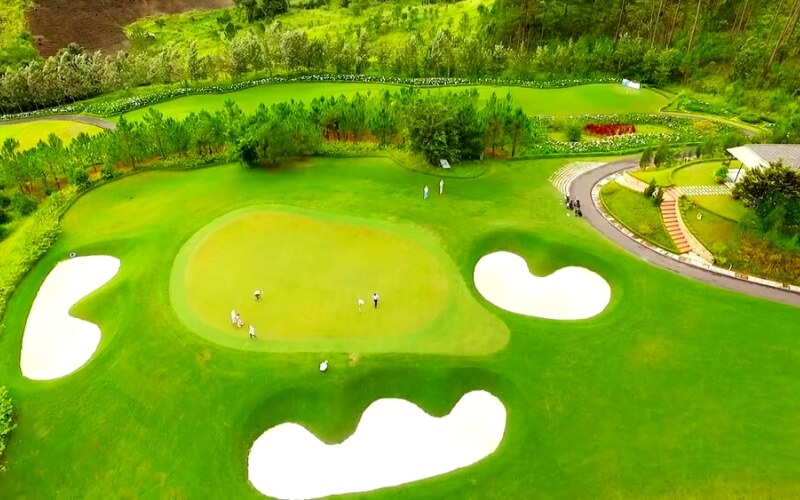 SAM Tuyen Lam Golf Club