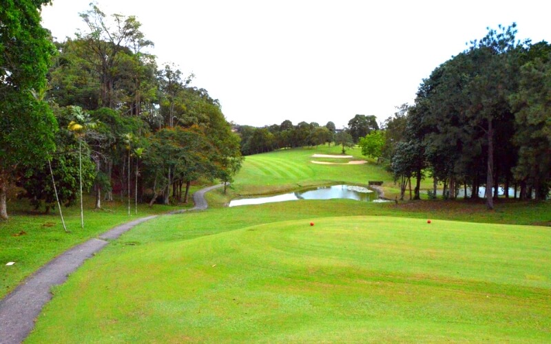 Play golf at Johor Golf & Country Club
