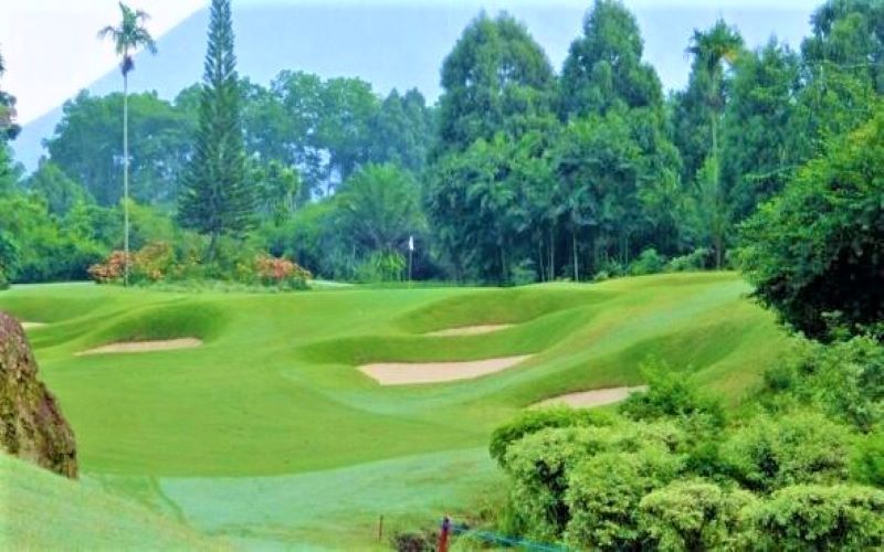 golf tour yogyakarta