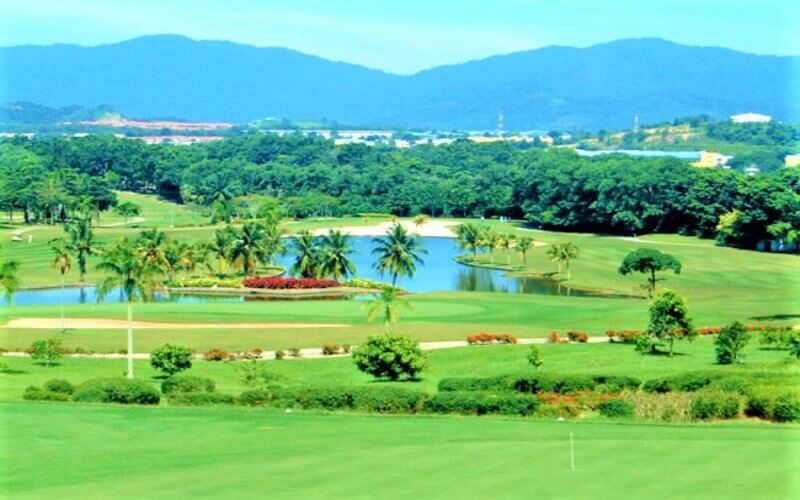 Kajang Hill Golf Club in Kuala Lumpur, Malaysia - GolfLux