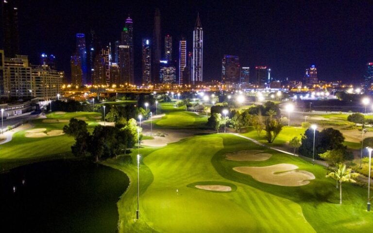 Night golf in Dubai