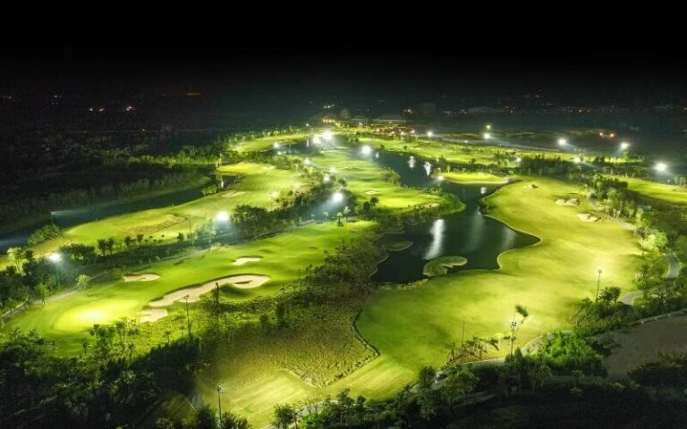 night golf courses in Thailand