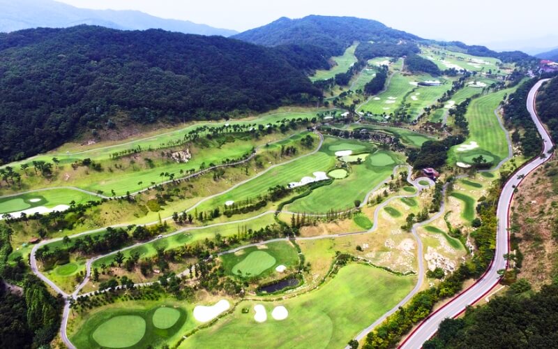 Lotte Skyhill Country Club