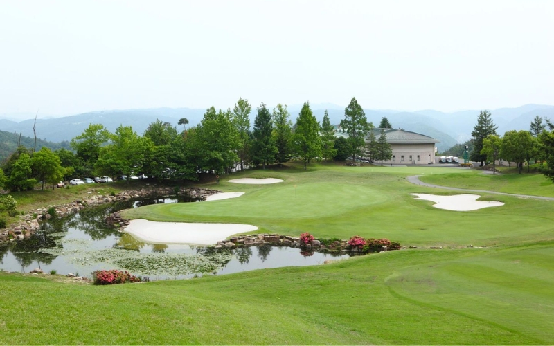 Takebenomori Golf Club
