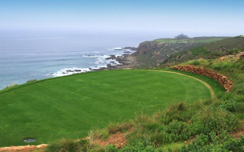 Pinnacle Point Beach and Golf Resort 1