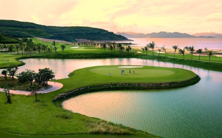 How to spend 14 days golf in Vietnam