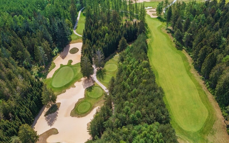 Lubker Golf Resort