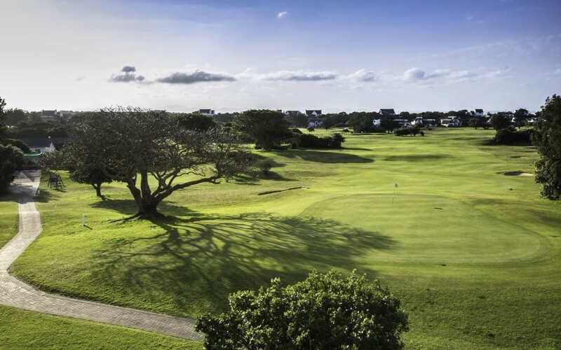 St Francis Bay Golf Club in South Africa - GolfLux