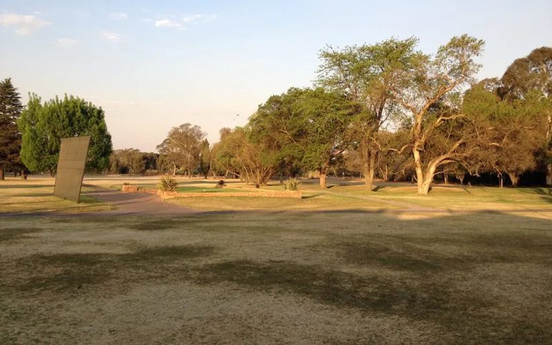 nigel golf club 2