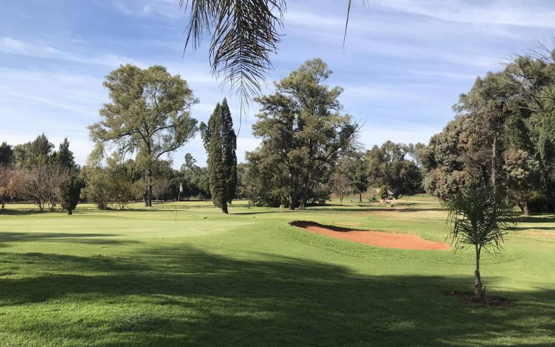 Services Golf Club 1