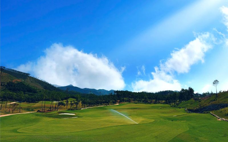 Silk Path Golf and Country Club