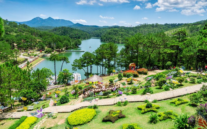 Panoramic view of the Valley of Love