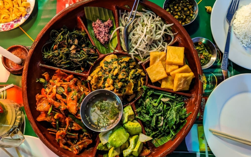 Some traditional food of Myanmar