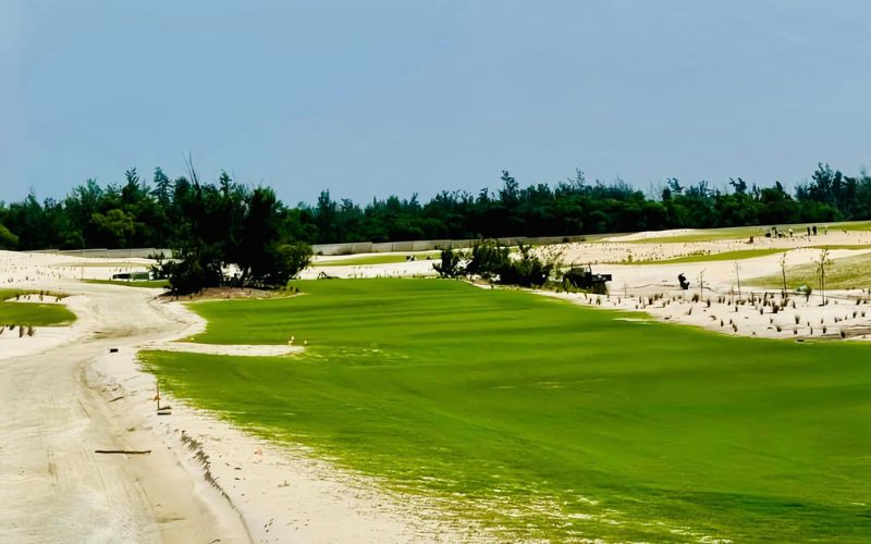 Golden Sands Golf Resort