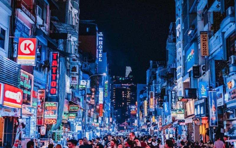 The bustling Bui Vien Street at night