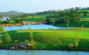 COFCO Junding Winery Golf Club