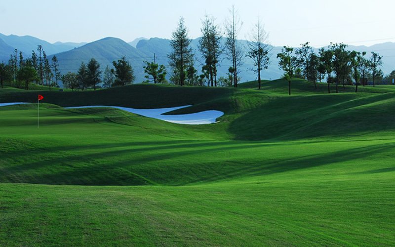 Guilin Merryland Golf - Hilly Course