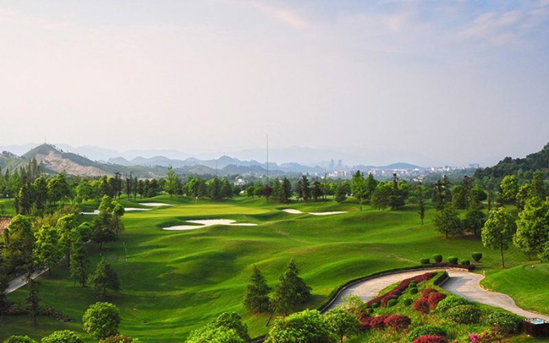 Guilin Merryland Golf Hilly Course