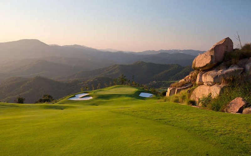 Hunan Dragon Lake Golf Club