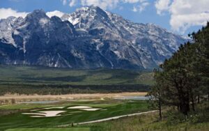 Jade Dragon Snow Mountain Golf Club