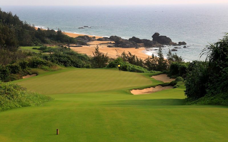 Shanqin Bay Golf Club