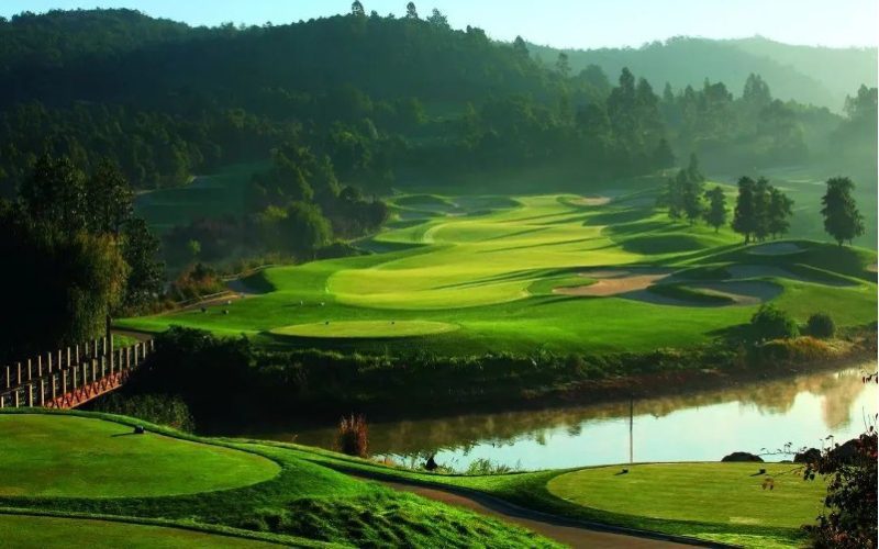 Spring City Golf Lake Resort - Mountain Course