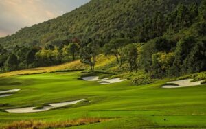 Weipeng Yishan Golf Club