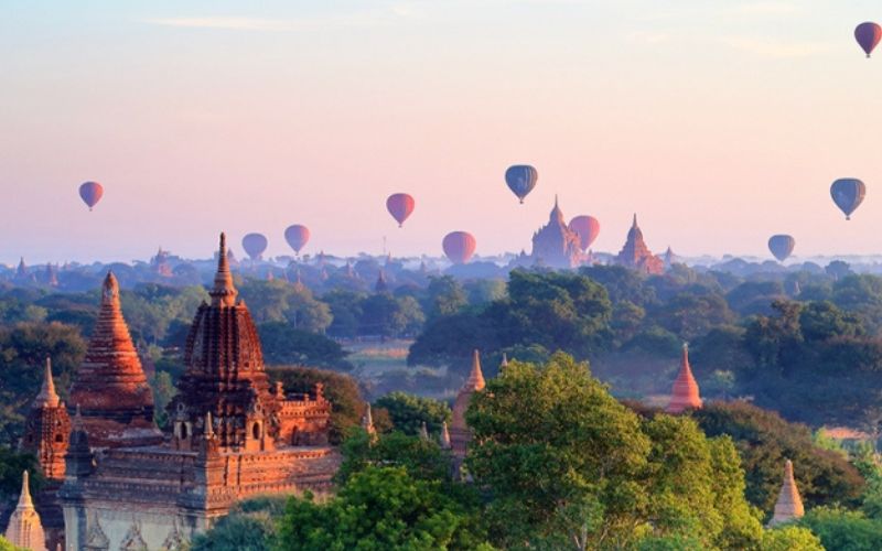 Ballooning over Bagan, Myanmar