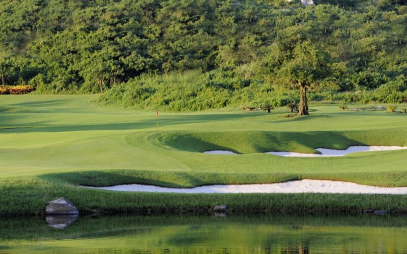 Sanya Luhuitou Golf Club