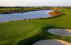 Tianjin Fortune Lake Golf Club
