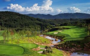 Yulongwan Golf Tour Kunming 2 Days 1 Night