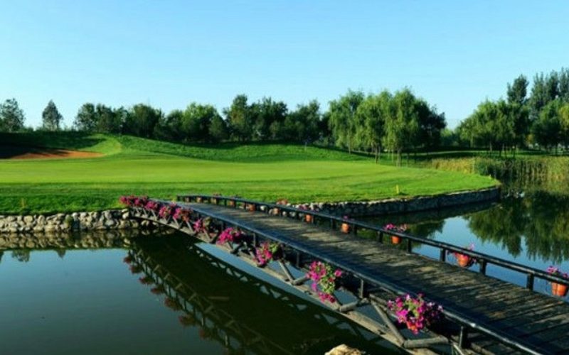 Grandeur South Golf and Country Club