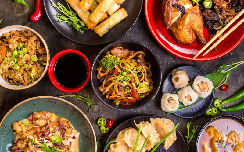 Discover the culinary treasures of of central China through Hubei dishes