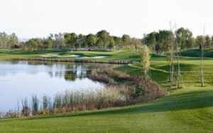 Golden King Golf Club