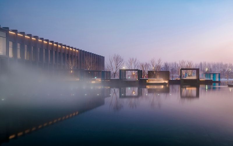 Relax at Jianye Hot Spring