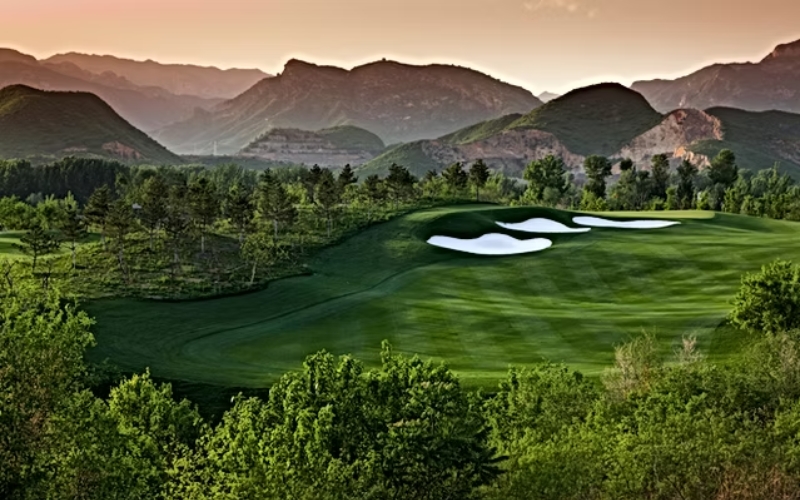 Topwin Golf and Country Club
