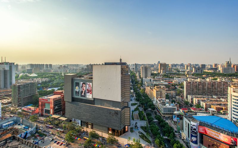 Zhengzhou Dennis Plaza