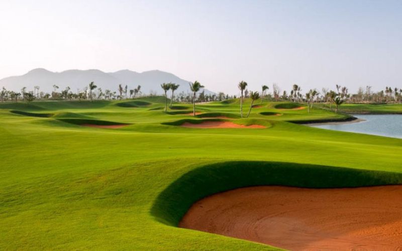 Jian Lake Blue Bay Golf Club