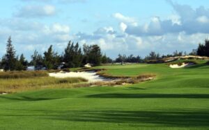 Blue Diamond Golf Links Quang Binh