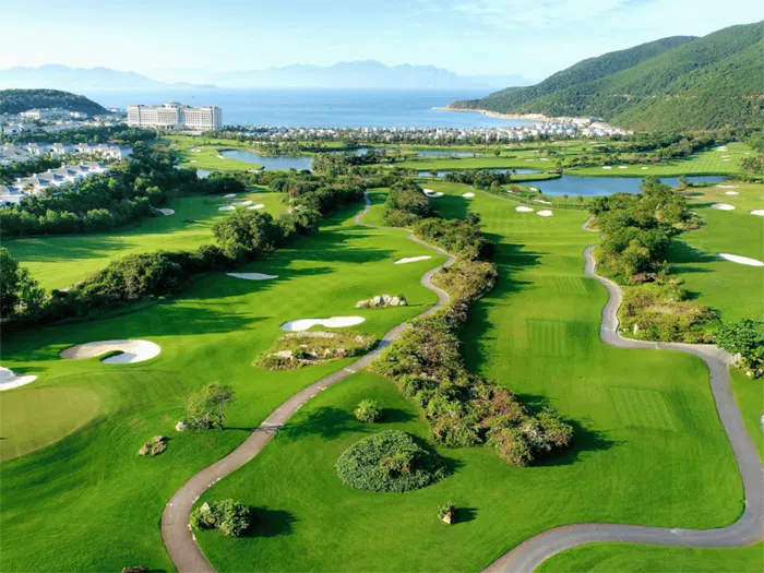 4 Days Nha Trang Coastal Golf Tours